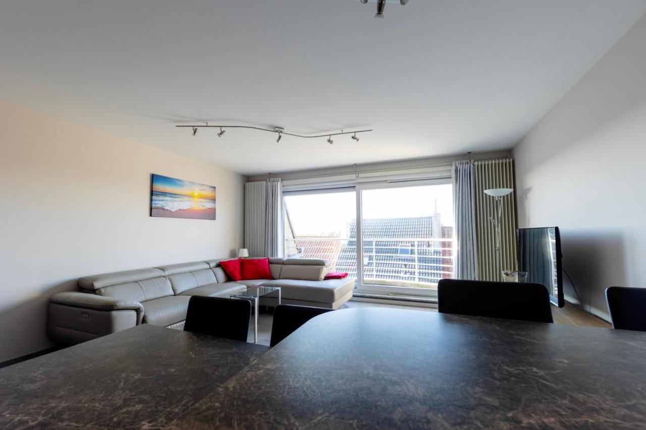 Huize Oesjoe Apartment Bredene Bagian luar foto